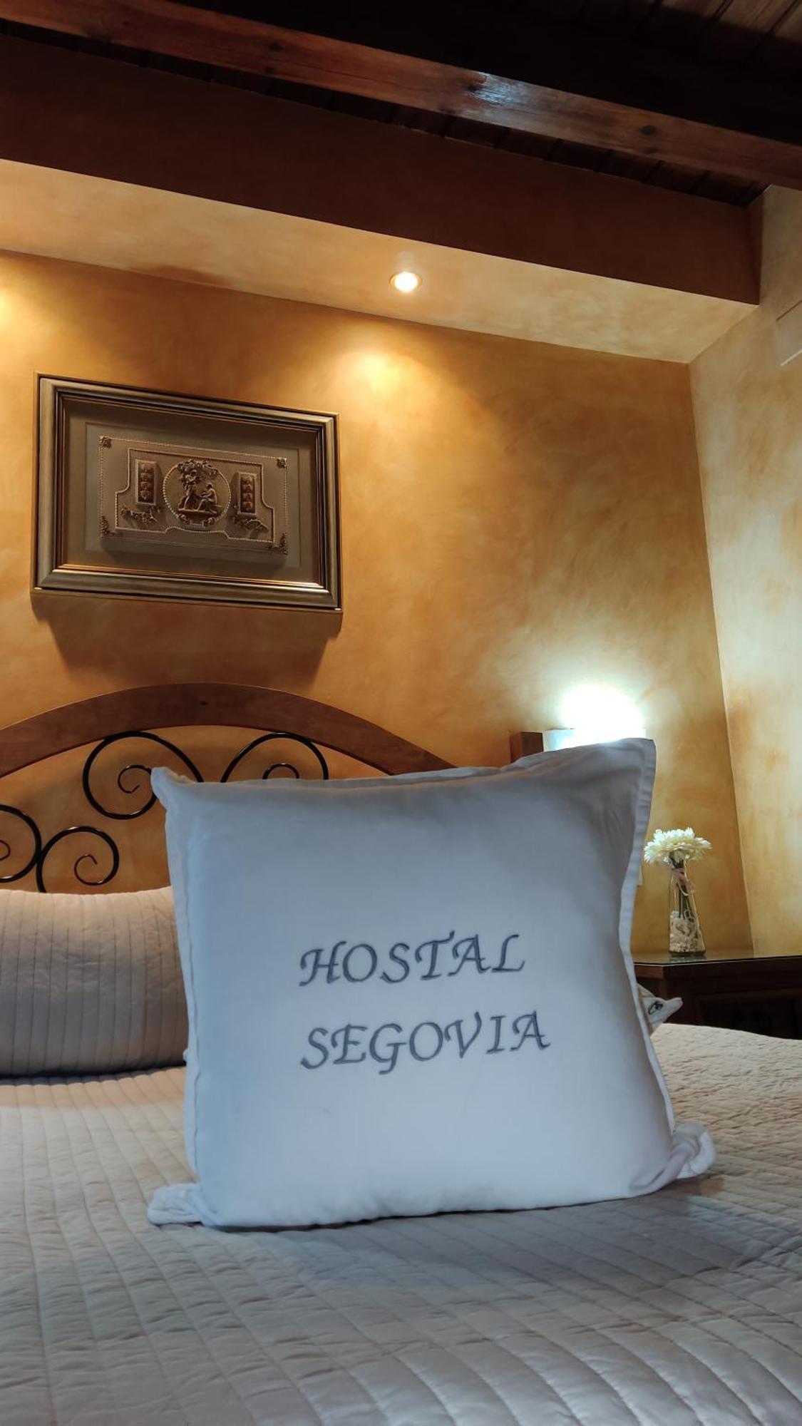Hostal Segovia Adults Only Room photo