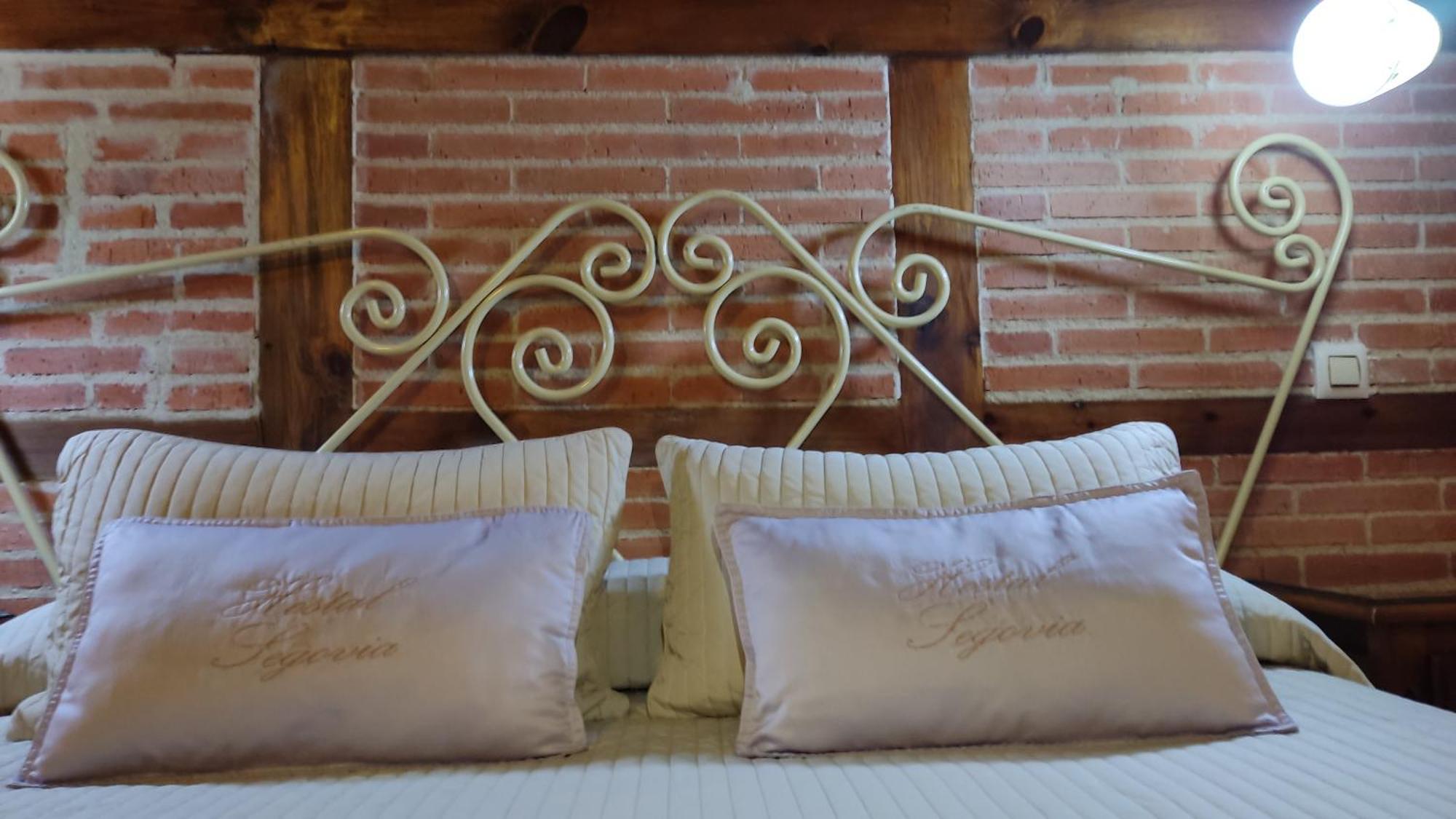 Hostal Segovia Adults Only Room photo